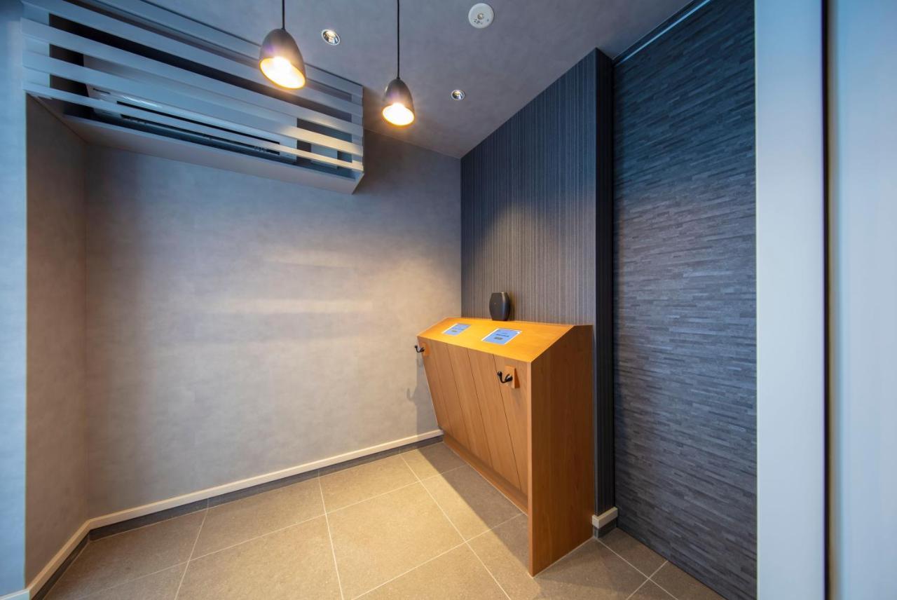 Grand Base Okayama Ekimae Aparthotel Exteriör bild